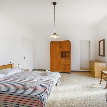 Casa Cabernet Castagneto Carducci